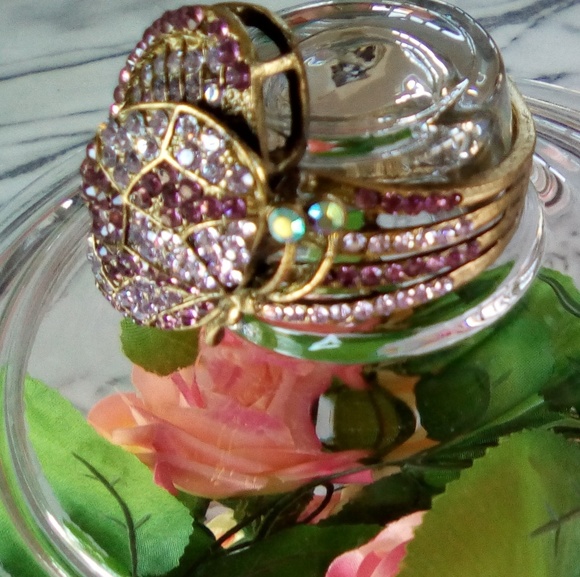 Butterfly watch - Picture 3 of 7